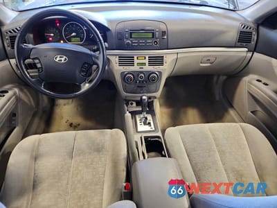 Zdjęcie 8 z 12 samochodu: 2006 HYUNDAI SONATA GLS VIN:5NPEU46C16H077331 - miniatura