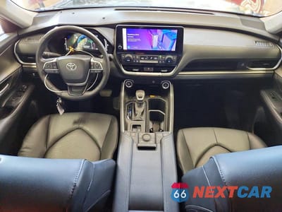 Zdjęcie 8 z 14 samochodu: 2024 TOYOTA GRAND HIGHLANDER XLE VIN:5TDAAAB55RS064089 - miniatura