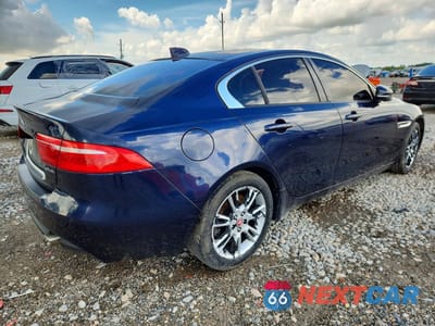 Trzecie zdjęcie samochodu z tyłu: 2018 JAGUAR XE PREMIUM VIN:SAJAD4FX4JCP34355 - miniatura