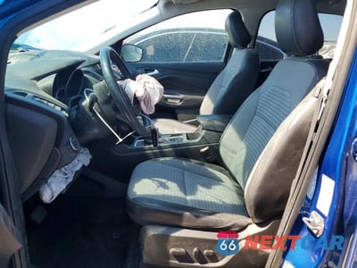 Zdjęcie 7 z 13 samochodu: 2019 FORD ESCAPE SE VIN:1FMCU0GD1KUB79618 - miniatura