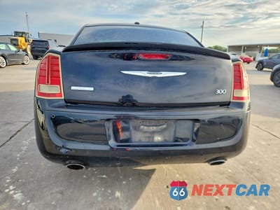 Zdjęcie 6 z 12 samochodu: 2012 CHRYSLER 300 VIN:2C3CCADT8CH315339 - miniatura