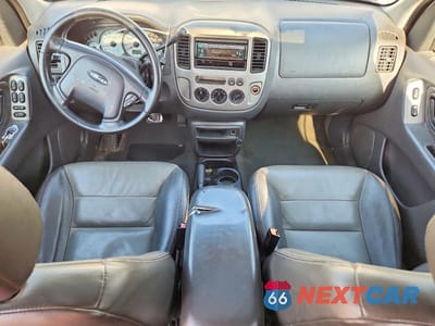 Zdjęcie 8 z 12 samochodu: 2003 FORD ESCAPE XLT VIN:1FMYU03163KD98816 - miniatura