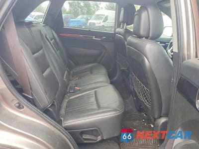 Zdjęcie 10 z 12 samochodu: 2015 KIA SORENTO LX VIN:5XYKTCA69FG631868 - miniatura