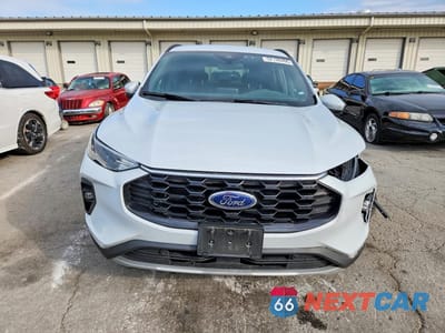 Piąte zdjęcie samochodu w środku: 2025 FORD ESCAPE ST LINE SELECT VIN:1FMCU9NA7SUA43944 - miniatura