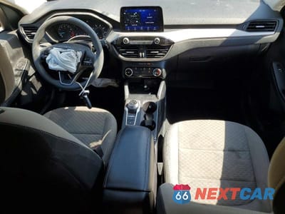 Zdjęcie 8 z 13 samochodu: 2022 FORD ESCAPE SE VIN:1FMCU0G64NUB93552 - miniatura