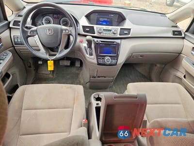 Zdjęcie 8 z 13 samochodu: 2016 HONDA ODYSSEY EX VIN:5FNRL5H45GB091510 - miniatura