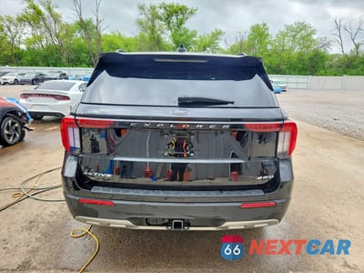 Zdjęcie 6 z 14 samochodu: 2025 FORD EXPLORER ACTIVE VIN:1FMUK8DH1SGD08729 - miniatura