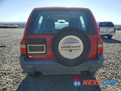 Zdjęcie 6 z 13 samochodu: 2001 CHEV TRACKER VIN:2CNBJ13C316901496 - miniatura