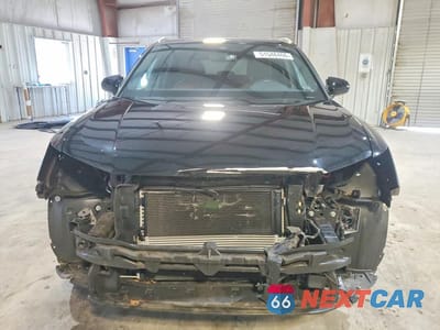 Piąte zdjęcie samochodu w środku: 2020 AUDI Q3 PREMIUM VIN:WA1AECF36L1001591 - miniatura