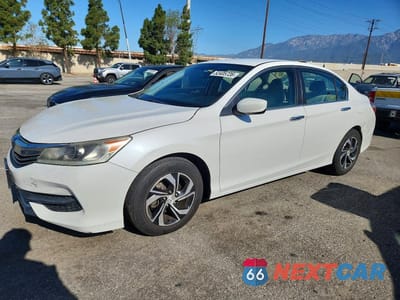 2017 HONDA ACCORD LX 1HGCR2F39HA104221 - główne zdjęcie licytacji z USA - miniatura