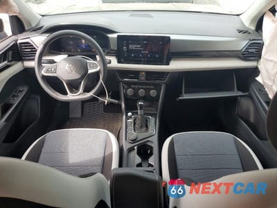 Zdjęcie 8 z 13 samochodu: 2025 VOLKSWAGEN TAOS S VIN:3VV8C7B24SM087212 - miniatura