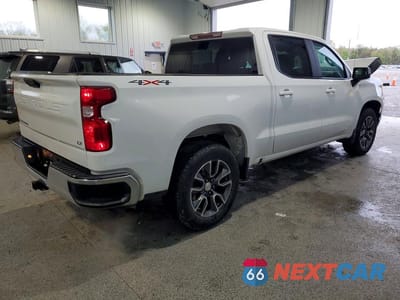 Trzecie zdjęcie samochodu z tyłu: 2024 CHEVROLET SILVERADO K1500 LT-L VIN:1GCPDKEK9RZ306096 - miniatura