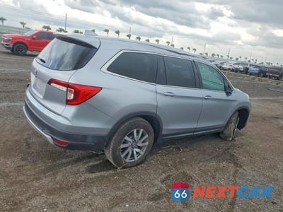 Trzecie zdjęcie samochodu z tyłu: 2021 HONDA PILOT EX VIN:5FNYF5H36MB011847 - miniatura
