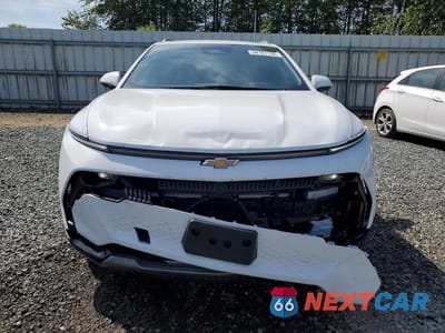 Piąte zdjęcie samochodu w środku: 2025 CHEVROLET EQUINOX LT VIN:3GN7DNRR0SS260774 - miniatura