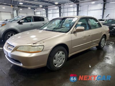 2000 HONDA ACCORD EX 1HGCG165XYA018773 - główne zdjęcie licytacji z USA - miniatura