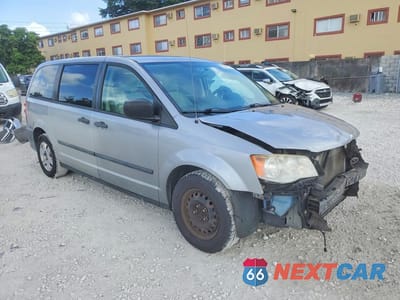 Czwarte zdjęcie samochodu z boku: 2013 DODGE GRAND CARAVAN SE VIN:2C4RDGBG1DR587951 - miniatura