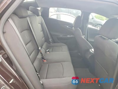 Zdjęcie 10 z 12 samochodu: 2020 CHEVROLET MALIBU LS VIN:1G1ZC5ST6LF106885 - miniatura