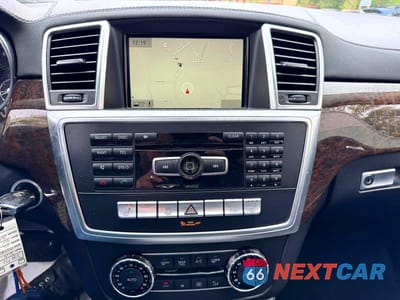 Zdjęcie 10 z 14 samochodu: 2014 MERCEDES-BENZ GL 450 4MATIC VIN:4JGDF7CE8EA289772 - miniatura