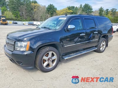 2013 CHEVROLET SUBURBAN K1500 LTZ 1GNSKKE75DR252839 - główne zdjęcie licytacji z USA - miniatura