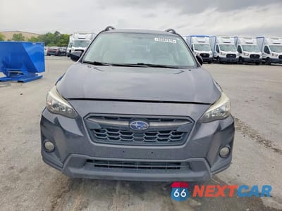 Piąte zdjęcie samochodu w środku: 2018 SUBARU CROSSTREK PREMIUM VIN:JF2GTABCXJH219667 - miniatura