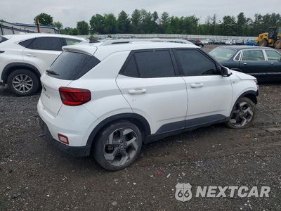 Trzecie zdjęcie samochodu z tyłu: 2021 HYUNDAI VENUE SEL VIN:KMHRC8A30MU102964 - miniatura