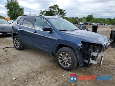Czwarte zdjęcie samochodu z boku: 2021 JEEP CHEROKEE LATITUDE PLUS VIN:1C4PJMLB5MD119208 - miniatura