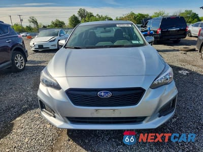 Piąte zdjęcie samochodu w środku: 2017 SUBARU IMPREZA SPORT VIN:4S3GKAK65H3627478 - miniatura
