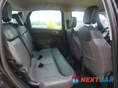 Zdjęcie 11 z 13 samochodu: 2014 FIAT 500L LOUNGE VIN:ZFBCFACHXEZ013444 - miniatura