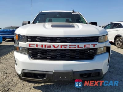 Piąte zdjęcie samochodu w środku: 2021 CHEVROLET SILVERADO C1500 CUSTOM VIN:1GCPWBEK4MZ232153 - miniatura