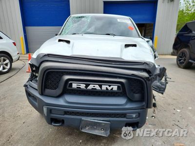 Piąte zdjęcie samochodu w środku: 2018 RAM 1500 REBEL VIN:1C6RR7YT9JS122115 - miniatura