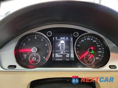 Zdjęcie 9 z 12 samochodu: 2013 VOLKSWAGEN CC SPORT VIN:WVWBP7AN7DE502844 - miniatura