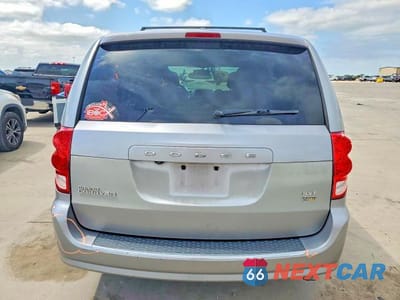Zdjęcie 6 z 14 samochodu: 2017 DODGE GRAND CARAVAN SXT VIN:2C4RDGCG1HR616935 - miniatura