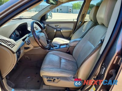 Zdjęcie 7 z 13 samochodu: 2011 VOLVO XC90 V8 VIN:YV4852CT2B1577127 - miniatura