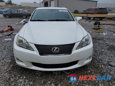 Piąte zdjęcie samochodu w środku: 2010 LEXUS IS 350 VIN:JTHBE5C28A5023839 - miniatura