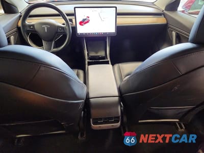 Zdjęcie 8 z 12 samochodu: 2018 TESLA MODEL 3 VIN:5YJ3E1EA6JF004630 - miniatura