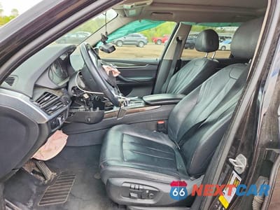 Zdjęcie 7 z 13 samochodu: 2015 BMW X5 XDRIVE35I VIN:5UXKR0C54F0K71396 - miniatura