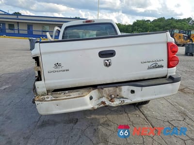 Zdjęcie 6 z 12 samochodu: 2011 DODGE DAKOTA SLT VIN:1D7RE3BK4BS522670 - miniatura