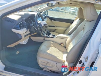 Zdjęcie 7 z 12 samochodu: 2019 TOYOTA CAMRY HYBRID XLE VIN:4T1B21HK3KU012603 - miniatura