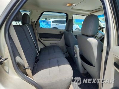 Zdjęcie 11 z 14 samochodu: 2010 FORD ESCAPE XLT VIN:1FMCU0D79AKA30723 - miniatura