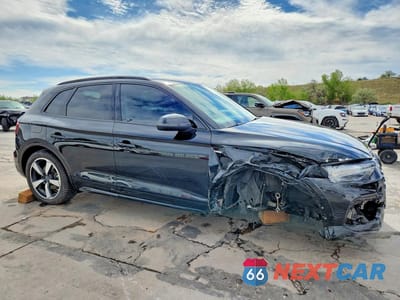 Czwarte zdjęcie samochodu z boku: 2022 AUDI Q5 PRESTIGE 45 VIN:WA1FAAFY4N2014600 - miniatura