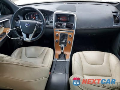 Zdjęcie 8 z 13 samochodu: 2015 VOLVO XC60 T6 PREMIER VIN:YV4902RK1F2670285 - miniatura