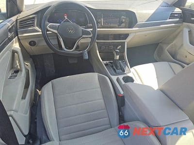 Zdjęcie 8 z 12 samochodu: 2023 VOLKSWAGEN JETTA SE VIN:3VW7M7BU4PM051081 - miniatura