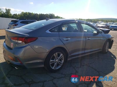 Trzecie zdjęcie samochodu z tyłu: 2018 HYUNDAI SONATA SEL+ VIN:5NPE34AF6JH712900 - miniatura