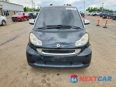 Piąte zdjęcie samochodu w środku: 2009 SMART FORTWO PURE VIN:WMEEJ31X59K228367 - miniatura