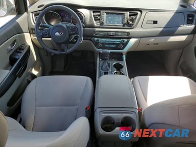 Zdjęcie 8 z 13 samochodu: 2019 KIA SEDONA L VIN:KNDMA5C1XK6444602 - miniatura