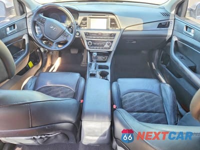 Zdjęcie 8 z 12 samochodu: 2017 HYUNDAI SONATA SPORT VIN:5NPE34AF0HH538381 - miniatura