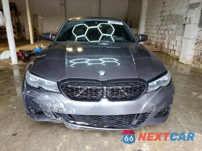 Piąte zdjęcie samochodu w środku: 2021 BMW 330I VIN:3MW5R1J00M8B91668 - miniatura