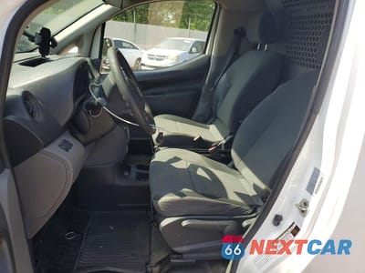 Zdjęcie 7 z 13 samochodu: 2017 NISSAN NV200 - DELIVERY VAN VIN:3N6CM0KN9HK713586 - miniatura