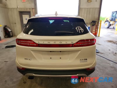 Zdjęcie 6 z 12 samochodu: 2016 LINCOLN MKC RESERVE VIN:5LMTJ3DH7GUJ21762 - miniatura