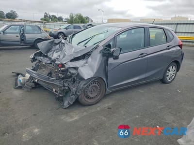 2017 HONDA FIT LX JHMGK5H56HS018457 - główne zdjęcie licytacji z USA - miniatura